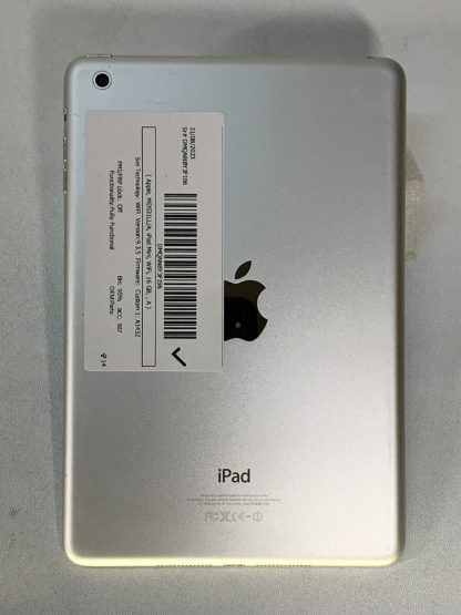image of Apple iPad mini 1st Generation 16GB Wi Fi 79 in White Silver 355034029743 4