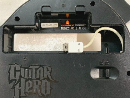 image of Guitar Hero Wii Aerosmith Gibson Les Paul Wireless Guitar controller Red Octane 355068830740 5