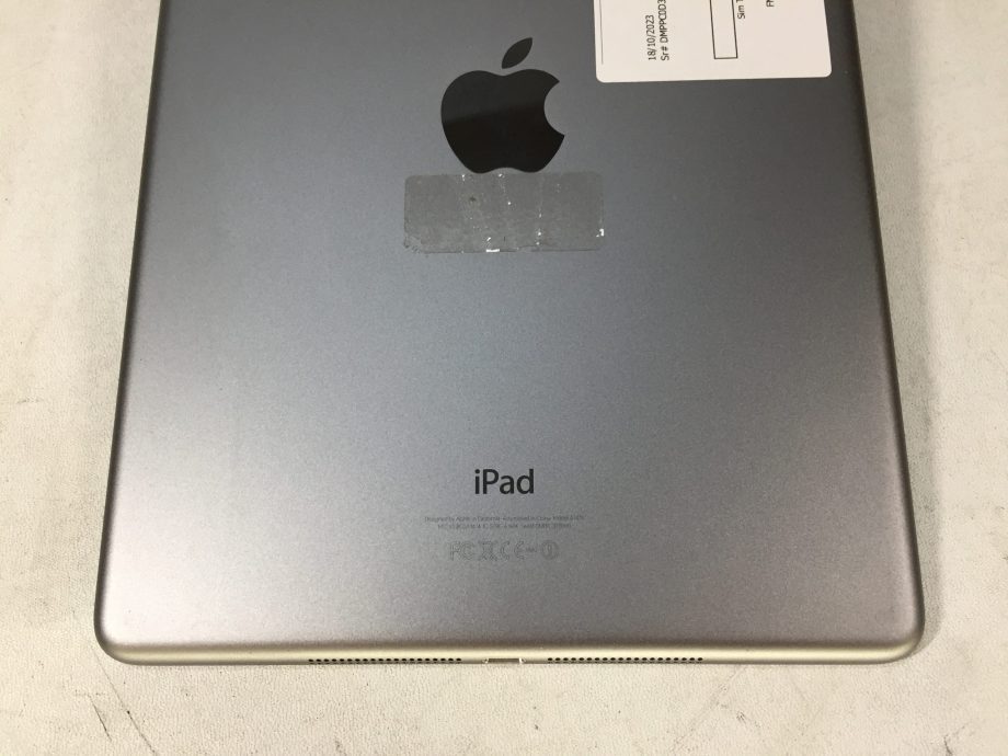 Apple iPad Air 1st Gen - Wifi Only - Model: MD785LL/B - 9.7in - Space Gray