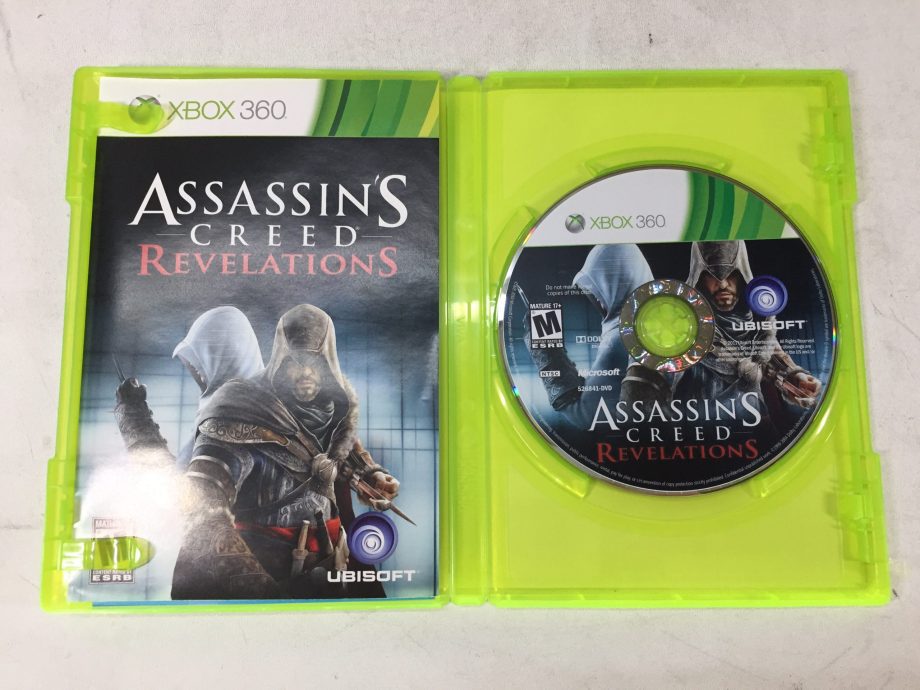 Xbox 360 S Console /w Controller and Power Adapter - Assassin's Creed Bundle