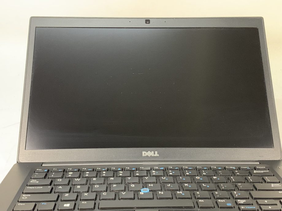 Dell Latitude 7480 i7-7600U@2.80GHz 16GB 256GB SSD Windows10 Pro - Charger