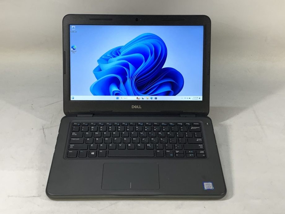 Dell Latitude 3300 i5-8250U@1.60GHz 16GB 256GB SSD Windows11 Pro - Charger