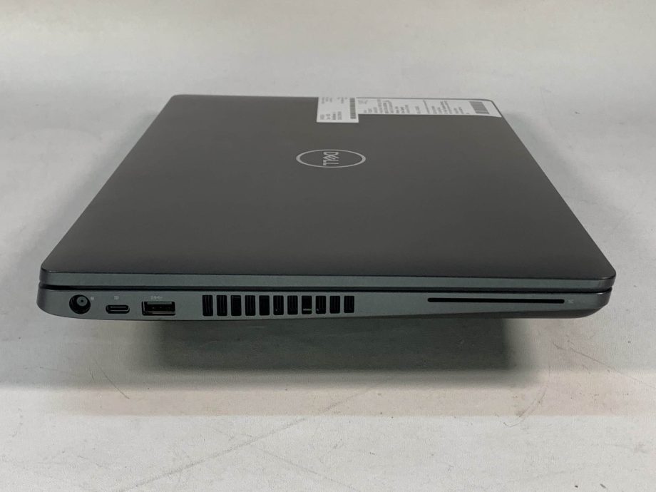 Dell Latitude 5500 i7-8665U@1.90GHz 16GB 256GB SSD Windows11 Pro- Charger