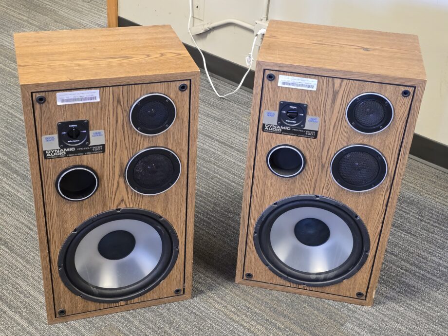 Dynamic Audio Pro-Poly Series 1901 Speakers (Pair)