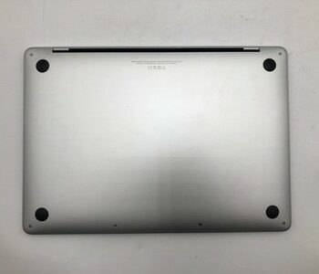 Apple MacBook Pro 13 inch i5-8257U 8 GB 128 GB SSD Silver