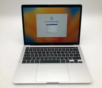 Apple | MacBook Pro 13" | 2020 | i5-8257U | 8GB | 256 GB SSD | 72% Battery