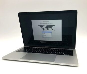 Apple MacBook Pro (13-inch, 2017, Two Thunderbolt 3 ports) Intel Core i5-7360U 8 GB 128 GB