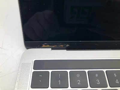 Apple | MacBook Pro 13" | 2019 | i5-8257U | 8GB | 128 GB SSD | 92% Battery 6 Apple | MacBook Pro 13" | 2019 | i5-8257U | 8GB | 128 GB SSD | 92% Battery