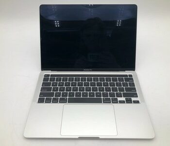 Apple | MacBook Pro | 2020 | i5-8257U | 8 GB | 256 GB SSD