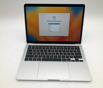Apple | MacBook Pro 13" | 2020 | i5-8257U | 8GB | 256 GB SSD | 81% Battery