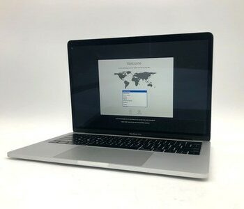 Apple | MacBook Pro 13" | 2019 | i5-8257U | 8GB | 128 GB SSD | 80% Battery