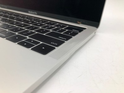 Apple | MacBook Pro 13" | 2019 | i5-8257U | 8GB | 128 GB SSD | 88% Battery 5 Apple | MacBook Pro 13" | 2019 | i5-8257U | 8GB | 128 GB SSD | 88% Battery