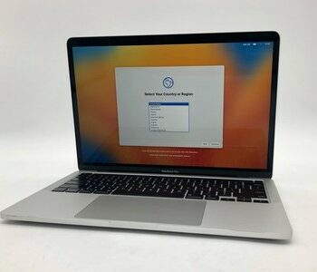 Apple MacBook Pro 2020 i5-8257U 8 GB 256 GB SSD 79% Battery