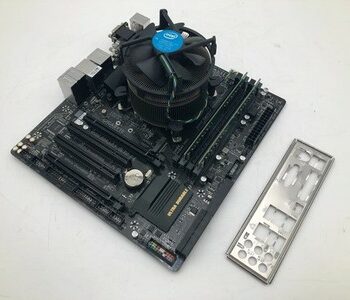 Gigabyte GA-Z270M-D3H LGA 1151 i7-7700K 32GB Motherboard Combo - Tested