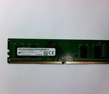 Micron 4GB DDR4-2133 Non-ECC UDIMM RAM MTA4ATF51264AZ-2G3E1