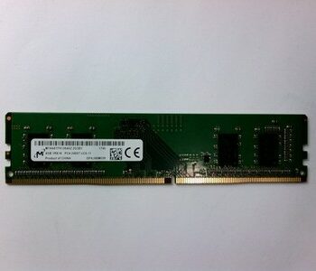 Micron 4GB DDR4-PC4-19200 (DDR4-2400) Non-ECC UDIMM RAM MTA4ATF51264AZ-2G3B1