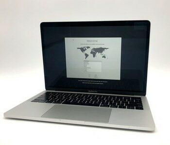 Apple MacBook Pro 2019 i5-8257U 8 GB 128 GB SSD 82% Battery