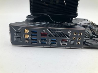 ASUS ROG Zenith Extreme SocketTR4 Ryzen Threadripper 1950X 16-Core 16GB DDR4 Ram 6 ASUS ROG Zenith Extreme SocketTR4 Ryzen Threadripper 1950X 16-Core 16GB DDR4 Ram