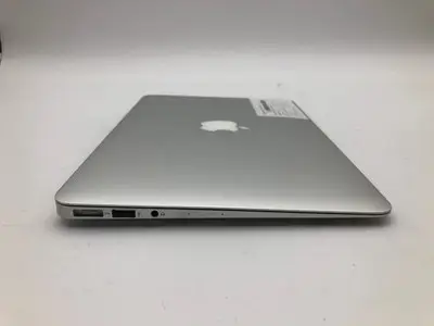 Apple | MacBook Air 11" | 2014 | i5-4260U | 4GB | 256 GB SSD | 92% Battery 4 Apple | MacBook Air 11" | 2014 | i5-4260U | 4GB | 256 GB SSD | 92% Battery