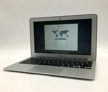 Apple | MacBook Air 11" | 2015 | i5-5250U | 4GB | 128 GB SSD | 89% Battery