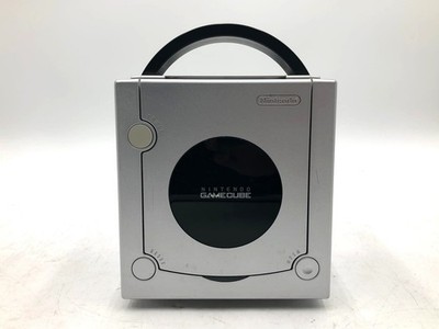 Nintendo | DS213628350 Console | Nintendo GameCube | NTSC-U/C (US/Canada) | Silv 4 Nintendo | DS213628350 Console | Nintendo GameCube | NTSC-U/C (US/Canada) | Silv