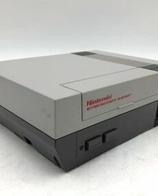 Nintendo NES-001 Entertainment System Console Only Gray - Tested and Working