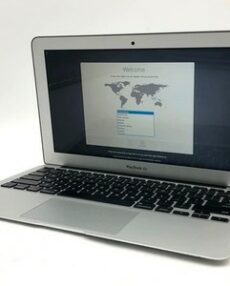 Apple MacBook Air 11-inch Early 2015 Intel Core i5-5250U CPU 8GB RAM | 128GB SSD