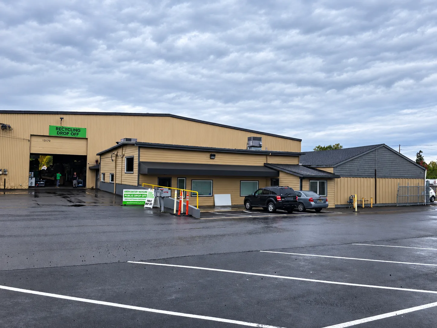 Green Century Tigard reuse store and recycling facility
