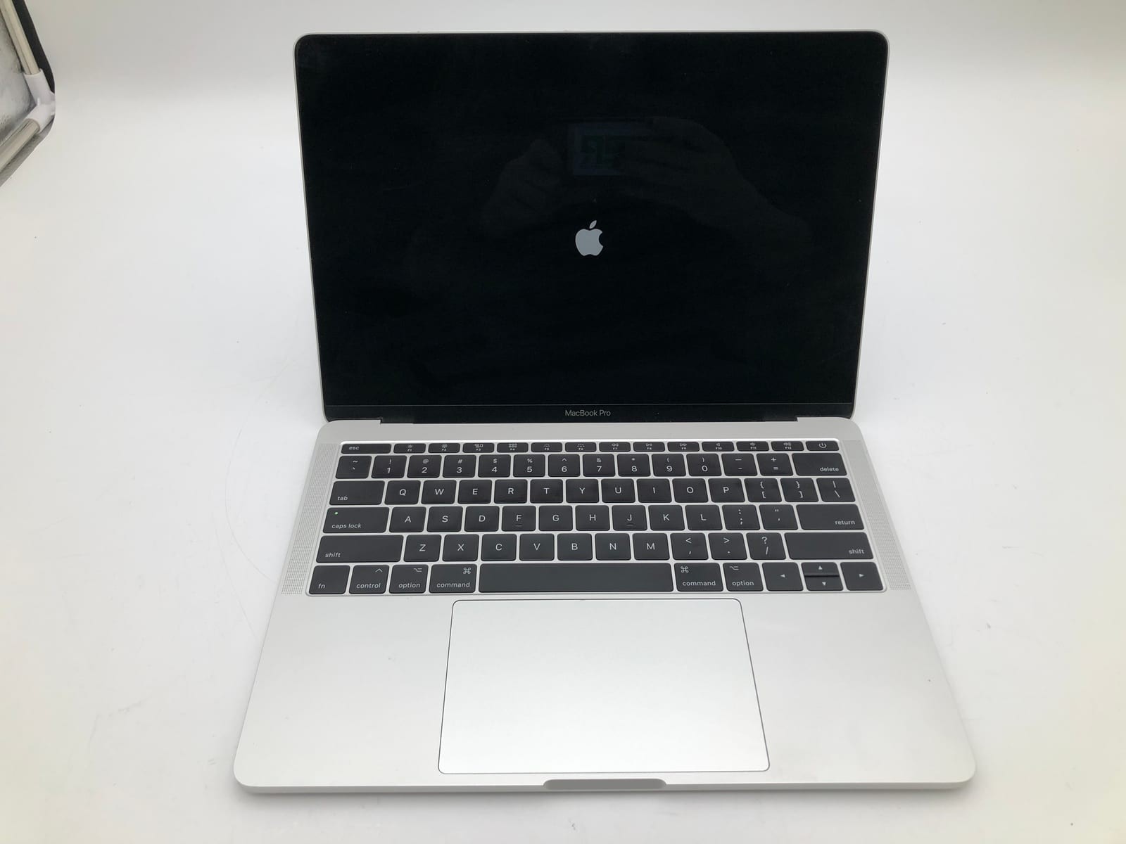 Apple | MacBook Pro | 2017 | Intel(R) Core(TM) i5-7360U CPU | 8GB | 128 GB SSD | 3 Apple | MacBook Pro | 2017 | Intel(R) Core(TM) i5-7360U CPU | 8GB | 128 GB SSD |