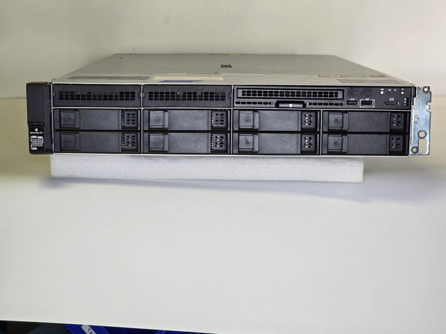 HPE ProLiant DL380 Gen10 - Intel Xeon Gold 6144 - 64GB RAM - 250GB SSD