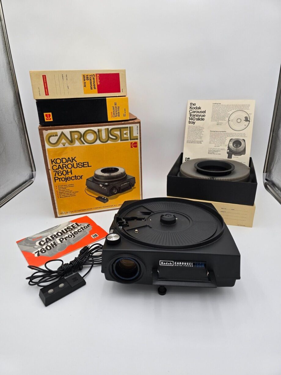 image of Vintage Kodak Carousel 760H Slide Projector WBox Includes Remote 3 Trays 375655862600 2