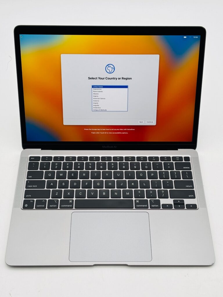 MacBook Air 13 2020 - M1 8 Core - 8GB 256GB SSD macOS Ventura