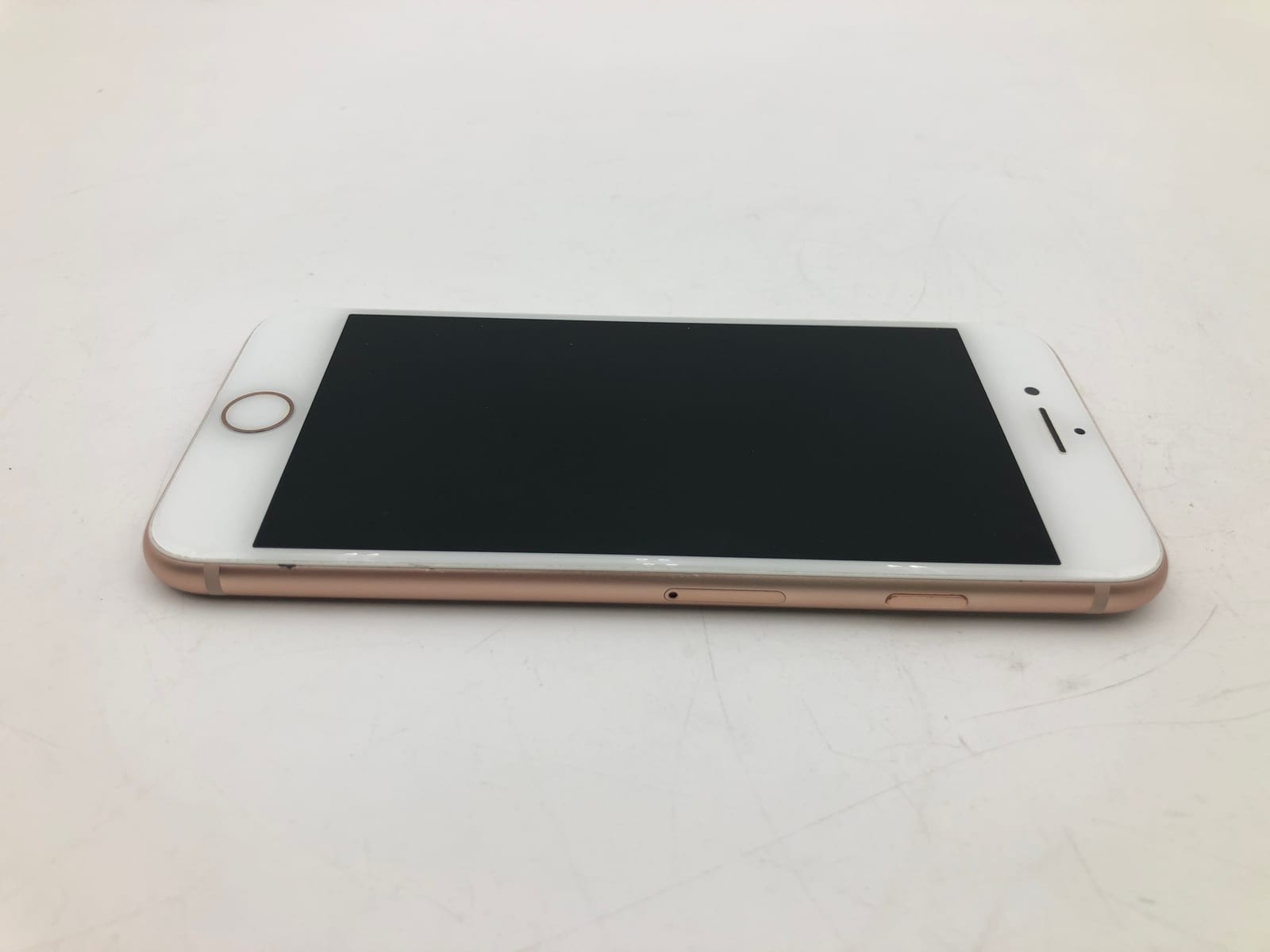 Apple iPhone 8 64GB Gold Verizon MQ742LL/A iOS Smartphone Tested 99% Battery 3 Apple iPhone 8 64GB Gold Verizon MQ742LL/A iOS Smartphone Tested 99% Battery