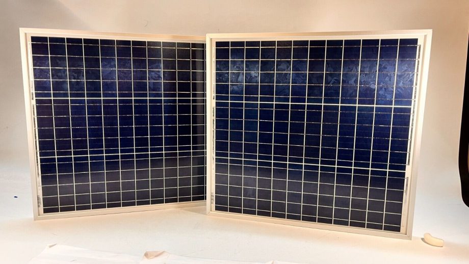 image of 30 Watt 12 Volt DC Solarland SLP030 12U Solar Panel 22 1366 374405381250