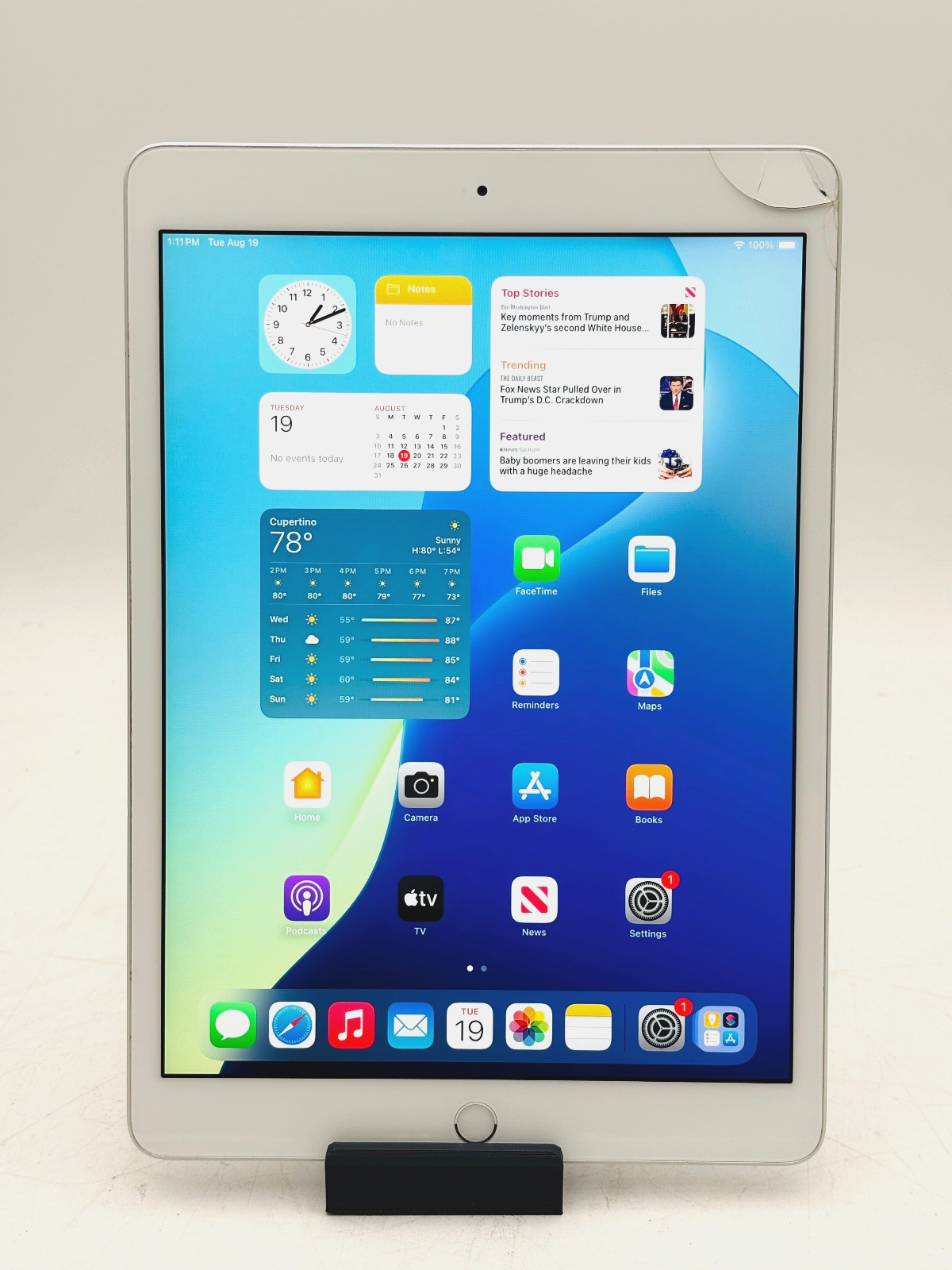 Apple iPad 10.2" (7th Gen) WiFi 32GB - Silver 1 Apple iPad 10.2" (7th Gen) WiFi 32GB - Silver