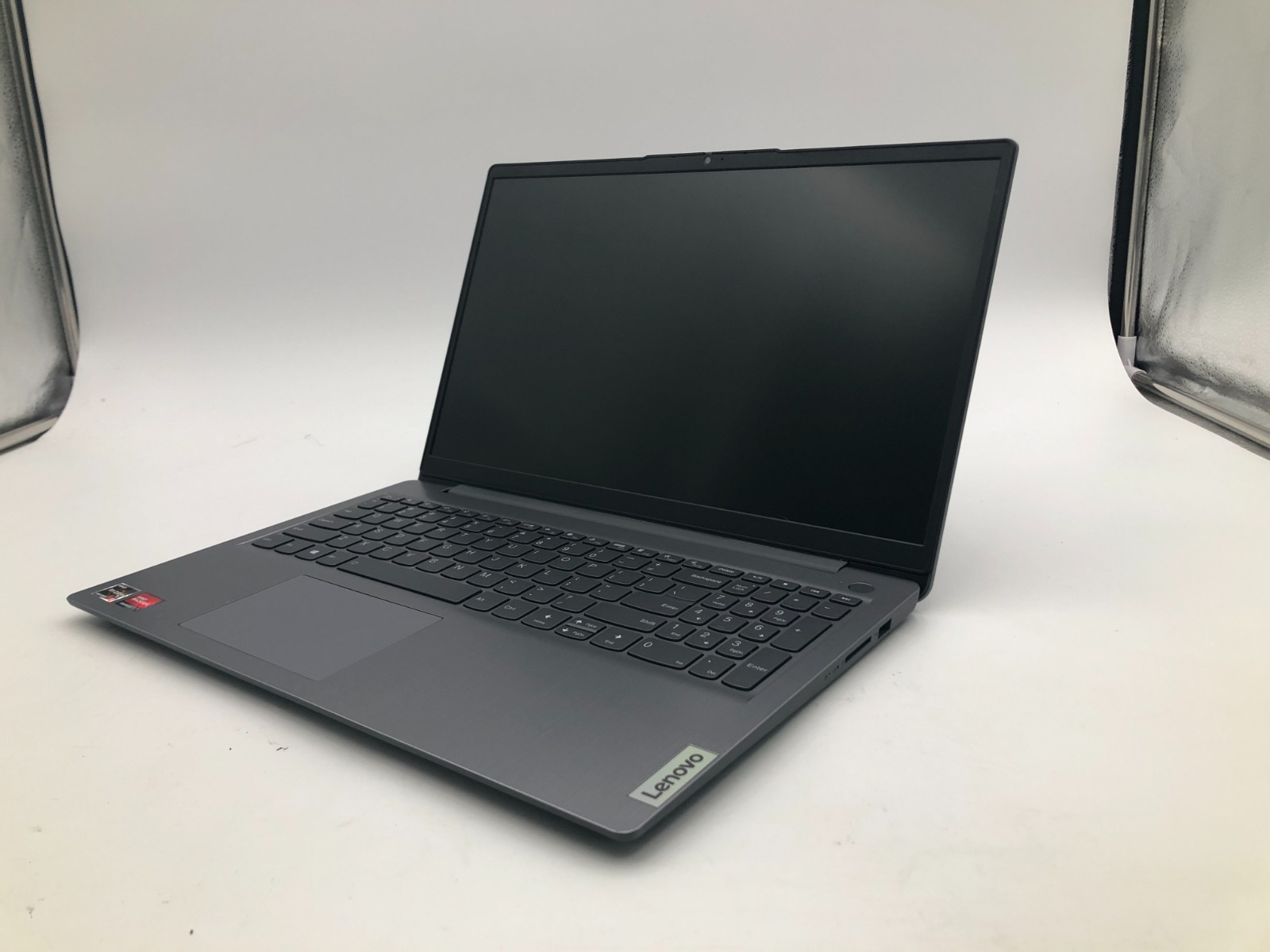 Lenovo IdeaPad 82KU Ryzen 5 5500U 8GB 256GB NVMe SSD 15.6" FHD Win 11 Home 3 Lenovo IdeaPad 82KU Ryzen 5 5500U 8GB 256GB NVMe SSD 15.6" FHD Win 11 Home
