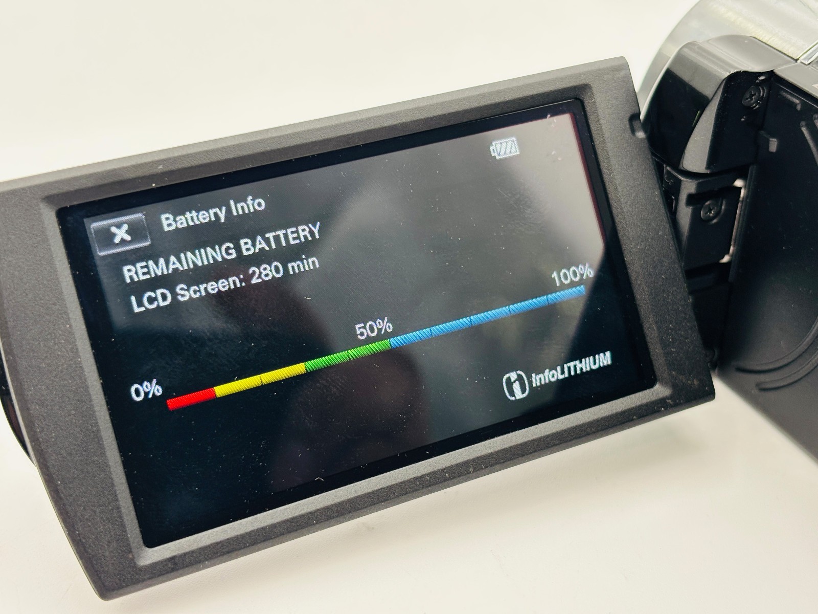 Sony Handycam HDR-CX160 High Definition Camcorder- W/Onboard 16GB HDD 9 Sony Handycam HDR-CX160 High Definition Camcorder- W/Onboard 16GB HDD