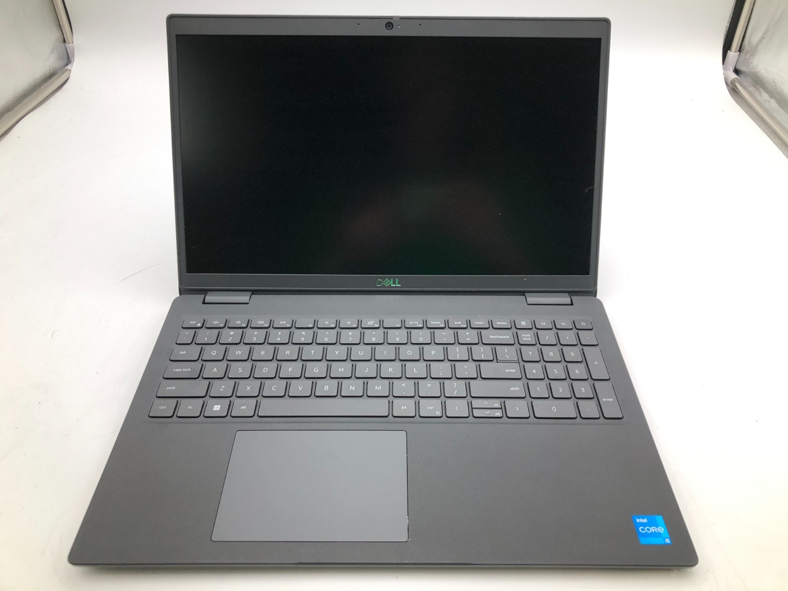 Dell Latitude 3520 i5-1135G7 32GB 256GB NVMe SSD 15.6" FHD Win 11 Pro 1 Dell Latitude 3520 i5-1135G7 32GB 256GB NVMe SSD 15.6" FHD Win 11 Pro