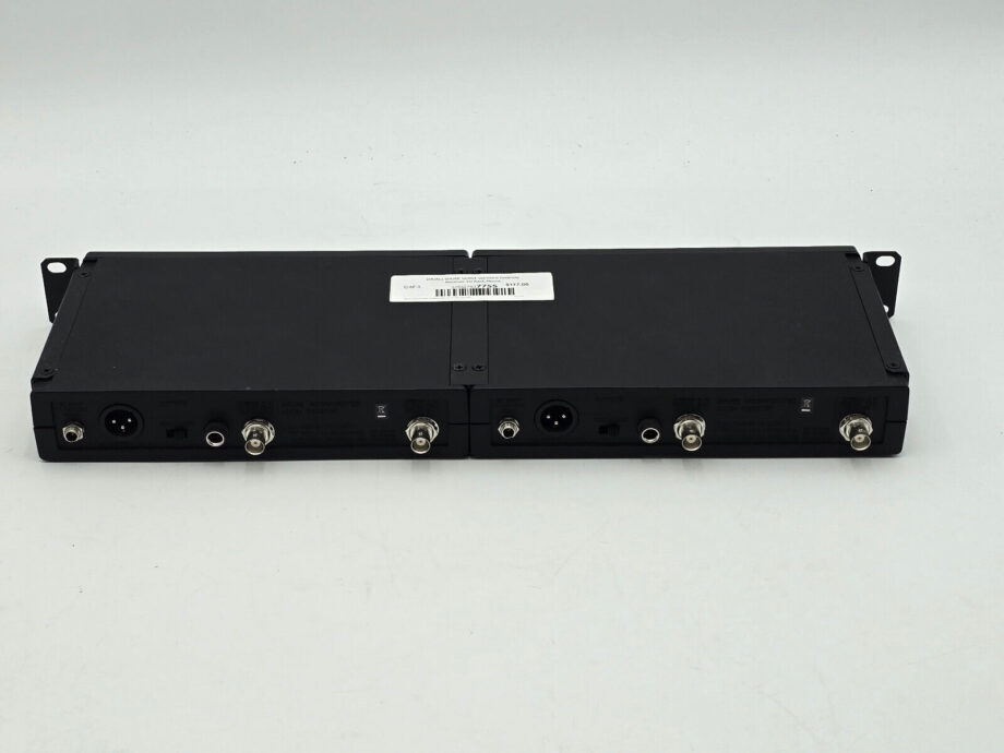 ULXS4 Receivers 470-506 mhz With rack mount, no adapaters or accessories tested.