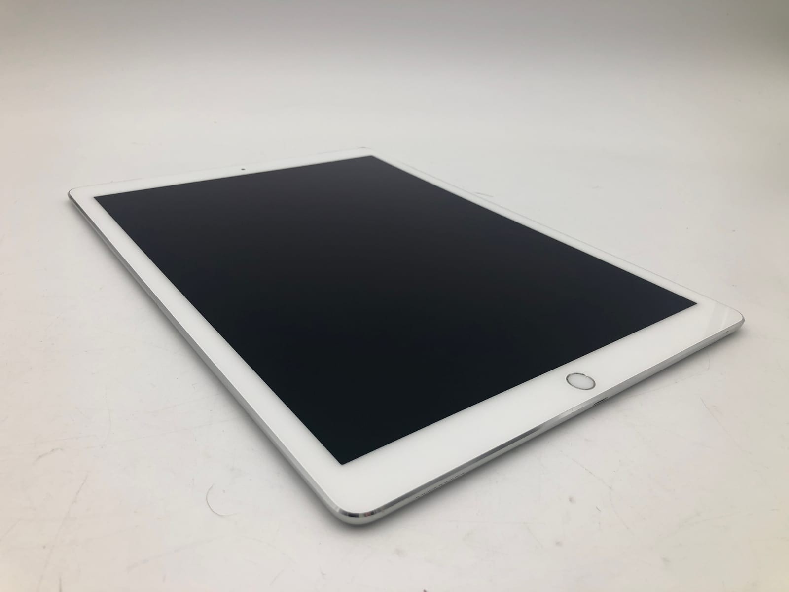 Apple iPad Pro 12.9 inch (1st Gen) 256GB Silver Unlocked ML3W2LL/A iOS Smartph 2 4 Apple iPad Pro 12.9 inch (1st Gen) 256GB Silver Unlocked ML3W2LL/A iOS Smartph 2