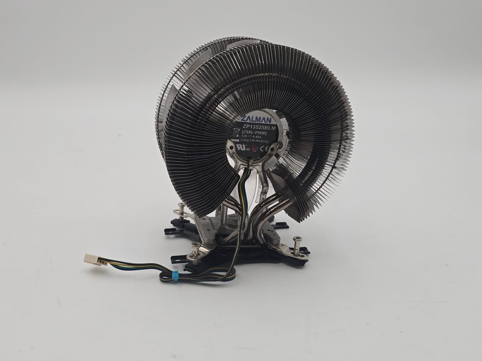 Zalman CNPS9900 MAX CPU Cooler 4-pin PWM ZP13525BLM 4 Zalman CNPS9900 MAX CPU Cooler 4-pin PWM ZP13525BLM