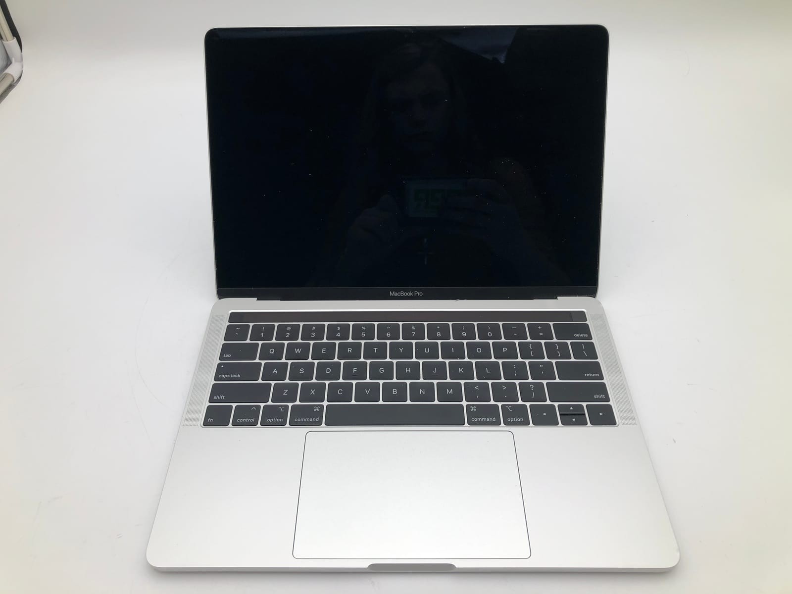 Apple | MacBook Pro | 2019 | Intel(R) Core(TM) i5-8257U CPU | 8GB | 128 GB SSD | 3 Apple | MacBook Pro | 2019 | Intel(R) Core(TM) i5-8257U CPU | 8GB | 128 GB SSD |