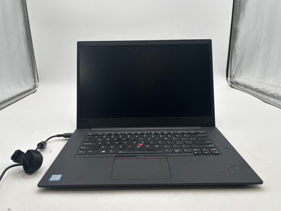 Lenovo ThinkPad P1 i7-8750H 16GB 256GB SSD Quadro P1000 Win11 - No Battery