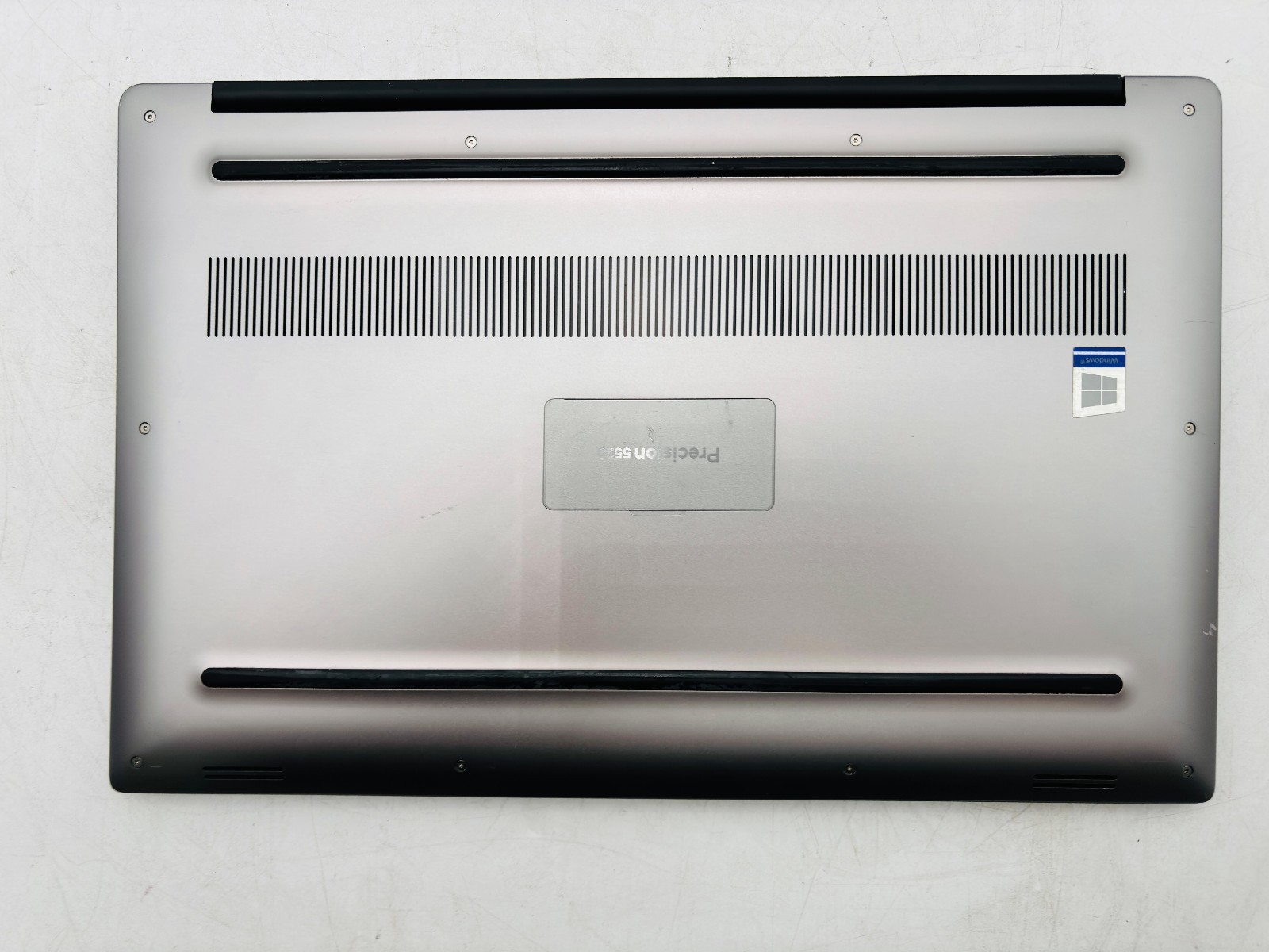 Dell Precision 5520 - i7 7820HQ 32GB 512GB SSD W11P- Quadro M1200- No Battery 4 Dell Precision 5520 - i7 7820HQ 32GB 512GB SSD W11P- Quadro M1200- No Battery