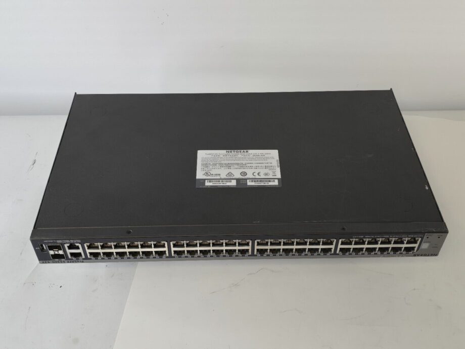 image of Netgear ProSAFE GS752TX S3300 52X 48P Gigabit 2 TSFP 10G Network Switch No ears 355974827951 3