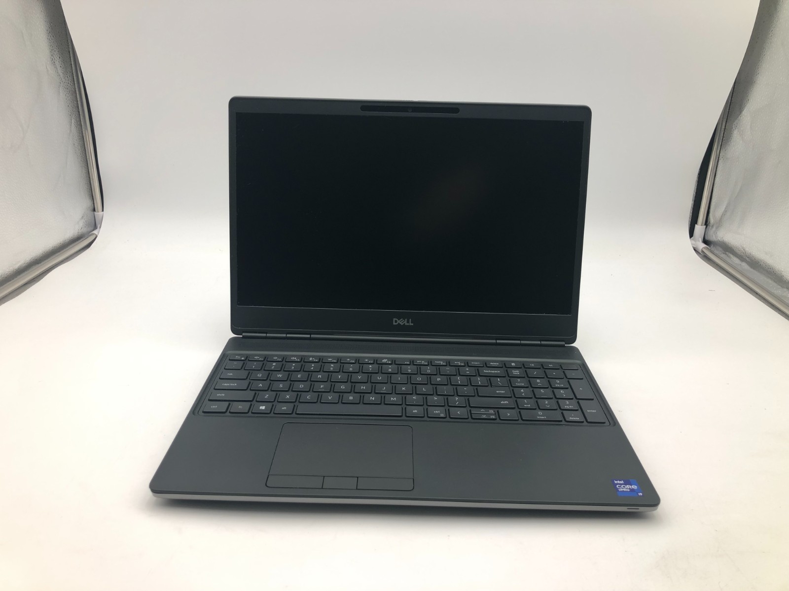 Dell Precision 7560 i9-11950H 32GB 512GB NVMe 15.6