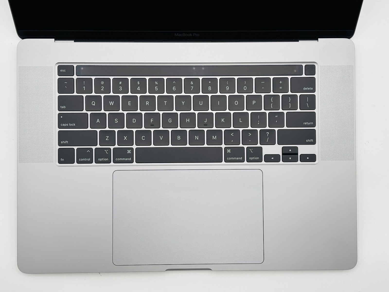 MacBook 16 2019 - i9 9980HK - 32GB 1TB SSD macOS Catalina - No Battery 4 MacBook 16 2019 - i9 9980HK - 32GB 1TB SSD macOS Catalina - No Battery