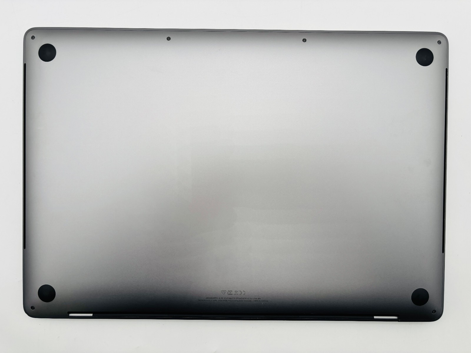 MacBook 16 2019 - i9 9980HK - 32GB 1TB SSD macOS Catalina - No Battery 6 MacBook 16 2019 - i9 9980HK - 32GB 1TB SSD macOS Catalina - No Battery