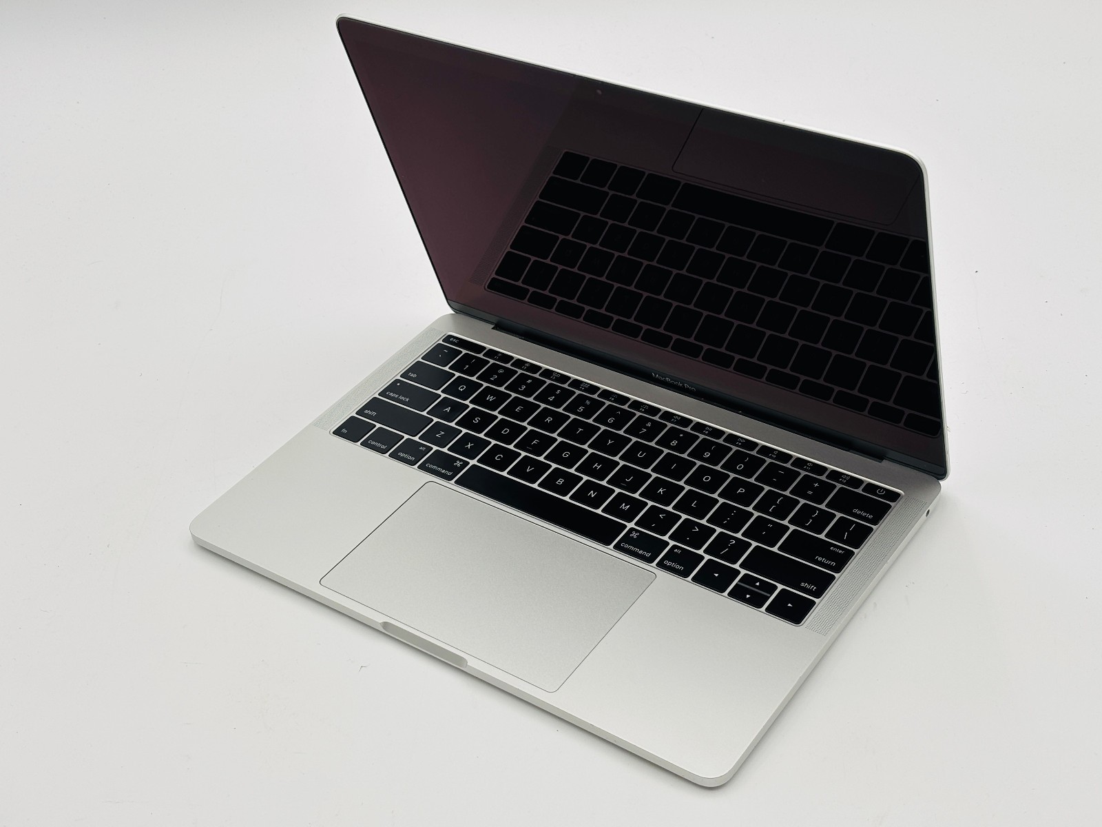 MacBook Pro 13 2016 - i5 6360U- 8GB 256GB SSD macOS Catalina - Silver 3 MacBook Pro 13 2016 - i5 6360U- 8GB 256GB SSD macOS Catalina - Silver