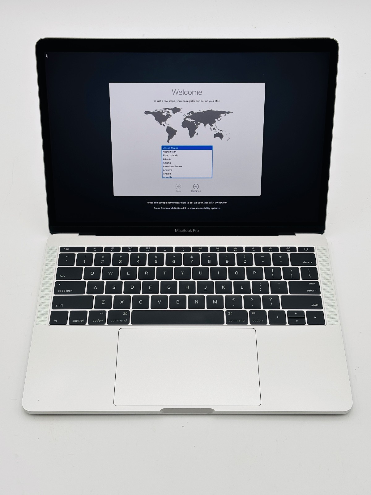 MacBook Pro 13 2016 - i5 6360U- 8GB 256GB SSD macOS Catalina - Silver 1 MacBook Pro 13 2016 - i5 6360U- 8GB 256GB SSD macOS Catalina - Silver